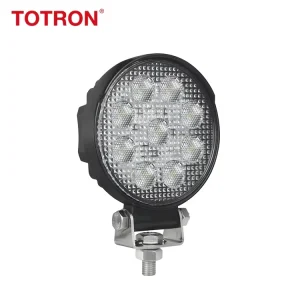 13.5W 6000K IP67 IP69K Waterproof Flood Beam LED Work Light for Off Road & Agriculture