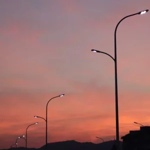 3M 5M 6M 8M 9M 10M 12M Light Pole Street Light Factory Manufacturers Outdoor Waterproof Customizable Design Hot Dip Galvanized