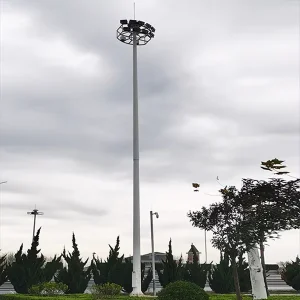 6m 8m 10m 12m Iron Galvanized Solar LED Octagonal Street Lamp Pole 20ft 30ft Outdoor High Mast Lighting Pole
