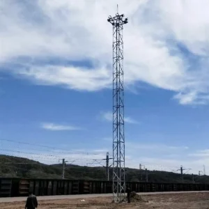 All weather Grade 12 13 Typhoon Resistant Customizable Height Galvanized High Mast Pole Motorized Lowering System