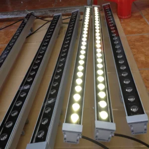 Aluminum RGB LED Wall Washer Light Outdoor Uplight Recessed Linear Lamp for Commercial Exteriors