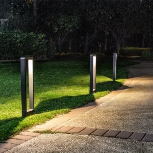 Aluminum Waterproof IP65 Outdoor LED Garden Bollard Post Pathway Lawn Light