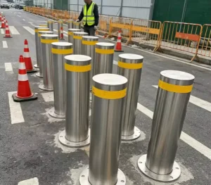 Automatic 304 Stainless Steel Road Bollard with Reflective Strip, Remote Control, and Waterproof Design for Residential and Commercial Driveways