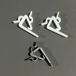 C9 Tuff Clips Outdoor Christmas Holiday Lighting Accessories O-Ring Plastic E17 Bulbs O Type Gutter Eco-Friendly Easy