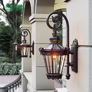 Classic Cast Aluminium Outdoor Waterproof Decorative Wall Light