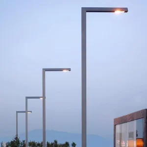 Contemporary Design Column Street LED Pole Light for Street Landscape Projects