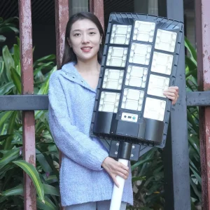 Customized Wall Pole Mounted 800-2000W IP66 ABS High Lumen Outdoor LED Solar Street Light for Streets