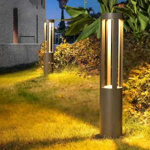 Decoration Waterproof Outdoor LED Garden Light Highlight LED Bollard Lawn Light Garden