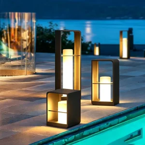 Energy Saving Modern Outdoor Garden Yard Light Landscape Decoration Lighting Waterproof IP65 LED Solar Lawn Light