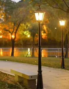 European Style 2M/3M Outdoor IP65 Waterproof Retro Aluminum Post Garden Lamp for Parks, Communities, and Villas