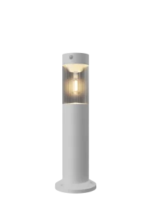 Factory New Design Outdoor Garden Lights Elegant Landscape Pole Lights Detachable Solar Path Lights Ideal for Hotel Garden Decor