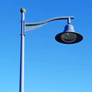 Factory Price Tradition Antique Outdoor Street Lamp Outdoor Waterproof LED Garden Lights for Garden Courtyard