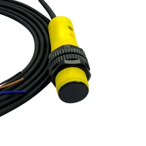 Fixed Distance Circular Plastic Light To Shoot-type Photoelectric Sensor PNP 20M Photoelectric Sensor