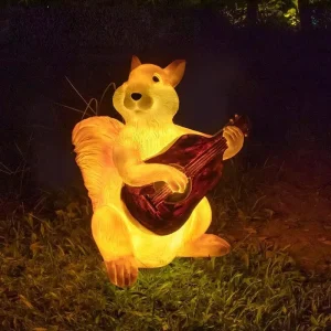 Holding Pipa Glowing Squirrel Translucent Resin Garden Product Illuminate Squirrel Sculpture for Garden Christmas Holiday Light