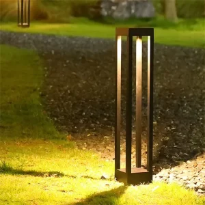 IP65 Waterproof Outdoor LED Garden Bollard Lawn Light for Hotel and Home