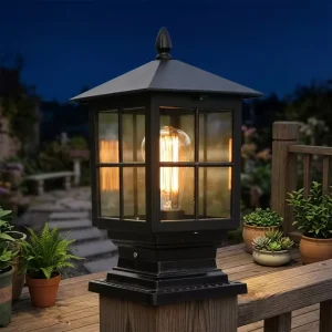 IP65 Waterproof Solar Outdoor Garden LED Pillar Light with Decorative Aluminum Body, Glass, and Wired Landscape Design