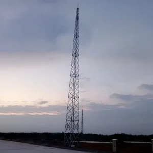 LPT 1 IEC Standard Monopole Lightning Protection Tower Aviation Obstruction Light Hot Dip Galvanized Steel Mast