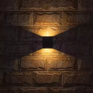 Latest Model Custom Exterior Outdoor Wall Light Decorative Metal Wall Lighting Lamp for Outside Park Building Landscape