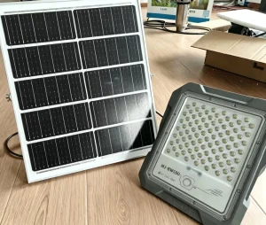 MJ-BW500 500W High Lumen Solar Flood Light Radar Sensor Dusk Dawn Control IP65 Waterproof Solar Garden Lamp