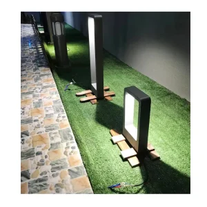 Modern Aluminum AC Powered Post Light IP65 Waterproof Pillar Bollard Landscape Pathway Outdoor LED Lawn Garden Lighting