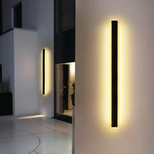 Modern Outdoor 110V 220V Linear Strip Wall Lamp 3000K Warm White LED Light IP65 Garden Sconce Solar Powered Long Wall Light