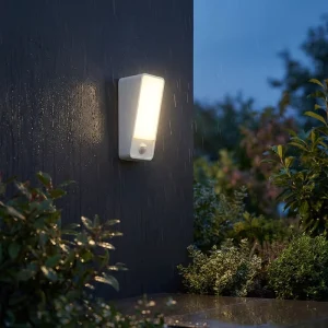 Modern Outdoor Aluminum LED Sensor Wall Light IP65 Waterproof White Garden Lamp
