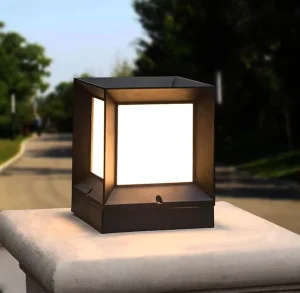 Modern Outdoor Garden Solar Post Fence Lamp Waterproof LED Pillar Cap Lights