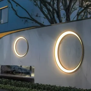 Modern Up and Down Outdoor Waterproof Garden Wall Light for Hotel and Villa