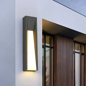 Modern minimalist outdoor waterproof wall lamp, long strip light, villa entrance light, outdoor lighting, garden courtyard light