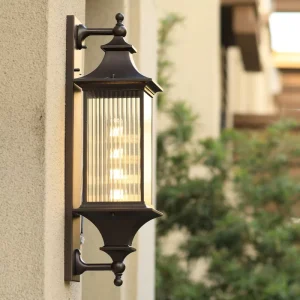 New Arrival Outdoor Retro Antique Nordic LED Wall Lamp Customized Aluminum with IP65 Waterproof Glass Solar Powered Lighting