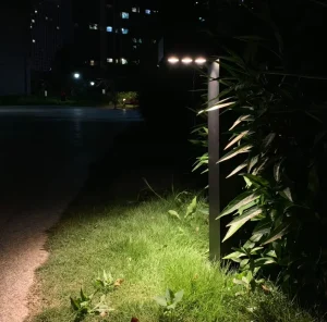 OASISLUX Modern Style Design IP65 Waterproof Garden Light for Outdoor Garden Lawn Landscape Outdoor Bollard Light