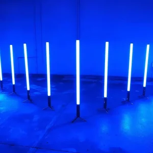 Outdoor 360-Degree Rotating RGB LED Pixel Tube Light with Adjustable Telescopic Support for Weddings
