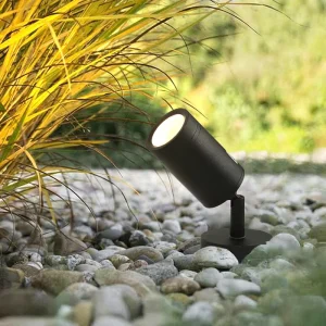 Outdoor Black LED Spot Spike Light 45 Beam Angle 3500K Warm White for Garden Decorative Lighting IP65 Rating Aluminum Lamp