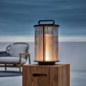 Outdoor Garden Camping Light IP65 Waterproof LED Metal Landscape & Courtyard Decorative Light with 2 Year Warranty