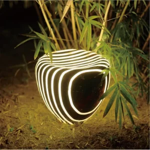 Outdoor Holiday Decorations Low Voltage LED Garden Art Artificial Fiberglass Stone Street Wedding Lighting IP65 Rating DC Power