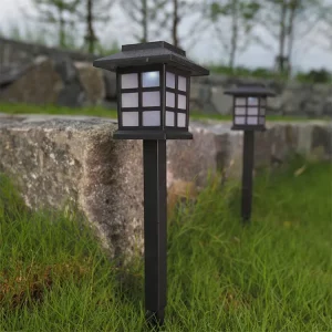 Outdoor IP65 Waterproof Garden Solar Energy Saving Warm White Led Cottage Stake Light Courtyard Pathway Walkway Decor
