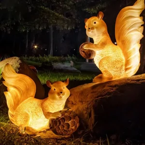 Outdoor IP65 Waterproof LED 3D Fiberglass Squirrel Animal Light for Landscape Decorations