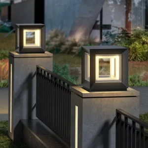 Outdoor IP65 Waterproof LED Garden Fence Gate Landscape Column Post Pillar Light