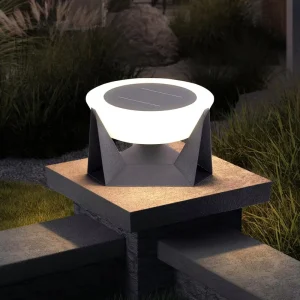 Outdoor IP65 Waterproof and Rust Proof Decorative Villa Garden Pillar Grid Lamp Post Solar Courtyard Lamp
