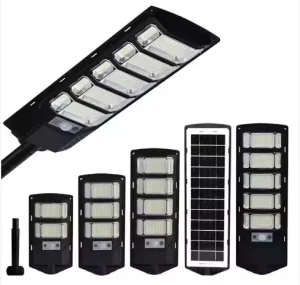 Outdoor IP66 AC Battery Solar Warehouse Light 200W 300W 400W 500W 2700K 12-16h Water-Resistant Garden Lights