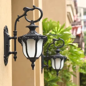 Outdoor Modern Incandescent Wall Lamp Waterproof European Style Retro White Cafe Lighting IP65 Warm White 3 Year Warranty