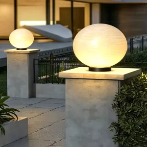 Outdoor Solar Bollard Pillar Light, Die-Cast Aluminum Housing, IP65, Glass Lens, Garden Fence