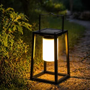 Outdoor Solar Lantern Waterproof Hanging Lantern Light Portable Brightness LED Nightstand Lantern Metal Material