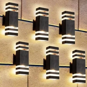 Outdoor Up and Down LED Wall Light, Square Surface-Mounted Aluminum, Waterproof, for Porch and Garage