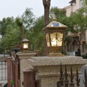 Outdoor Villa Gate Pillar Light Solar European Style Courtyard Waterproof Aluminum Residential LED E27 IP65
