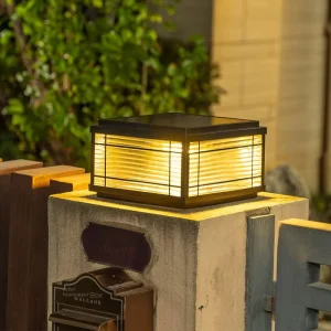 Outdoor Waterproof Black E27 IP65 Solar LED Pillar Lights for Villa Courtyard Garden Gate Landscape Lighting