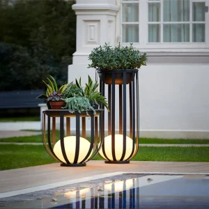 Outdoor Waterproof IP65 Solar Powered LED Lawn Lights Garden Decorative Floor Flower Racks for Park Landscape Courtyard Lighting