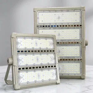 Outdoor Waterproof LED Flood Light 200W IP66 Rating Warehouse Stadium Use High Brightness Lightweight Aluminum Construction