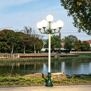 Price New Product Solar Aluminum Waterproof IP65 AC 220V Outdoor Led Garden Light