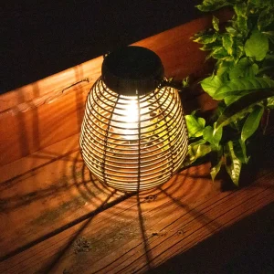 Rattan Texture Solar Garden Light IP65 Waterproof Outdoor Hanging Lantern Warm White Auto On/Off for Patio Yard